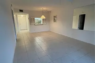 9233 SW 8th St, Boca Raton, FL 33428 - Photo 8