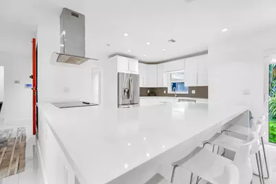 3759 Oaks Clubhouse Drive #P7, Pompano Beach, FL 33069 - Photo 6