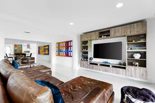 3759 Oaks Clubhouse Dr, Pompano Beach, FL 33069 - Photo 18