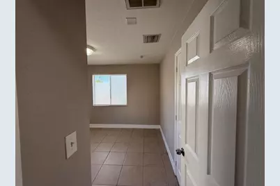 400 Metcalf Court, West Palm Beach, FL 33407 - Photo 16