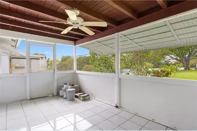 5207 NW 28th Avenue, Tamarac, FL 33309 - Photo 10