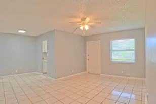 2301 SE 4th St, Boynton Beach, FL 33435 - Photo 6