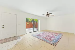 5726 SE Windsong Ln, Stuart, FL 34997 - Photo 4