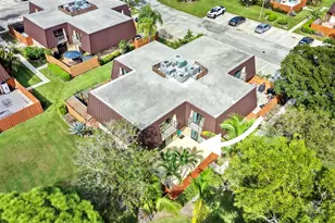 5726 SE Windsong Ln, Stuart, FL 34997 - Photo 22