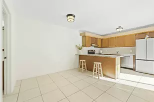 5726 SE Windsong Ln, Stuart, FL 34997 - Photo 8