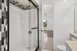 2067 Montpeliar, Weston, FL 33326 - Photo 26