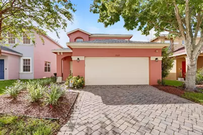 9323 Breakers Row, Fort Pierce, FL 34945 - Photo 2