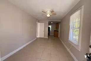 400 Metcalf Ct, West Palm Beach, FL 33407 - Photo 8