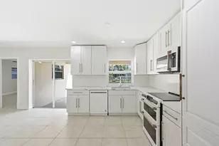 1430 NW 73rd Ave NW, Plantation, FL 33313 - Photo 18