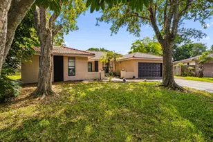 2151 NW 99th Way, Coral Springs, FL 33071 - Photo 12