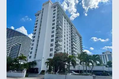 336 N Birch Road #4C, Fort Lauderdale, FL 33304 - Photo 1