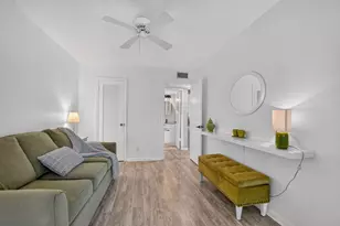 539 Durham S, Deerfield Beach, FL 33442 - Photo 8