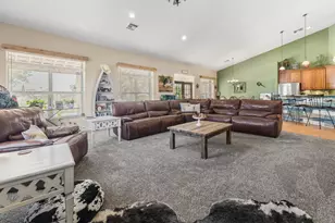8661 E Center St, Okeechobee, FL 34974 - Photo 22