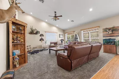 8661 E Center Street, Okeechobee, FL 34974 - Photo 24