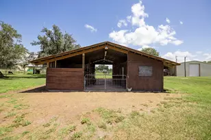8661 E Center St, Okeechobee, FL 34974 - Photo 98