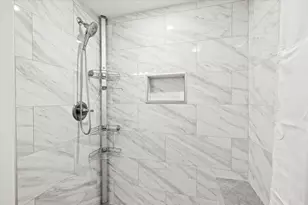 250 NE 20th St, Boca Raton, FL 33431 - Photo 22