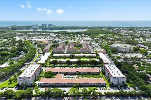 250 NE 20th St, Boca Raton, FL 33431 - Photo 34