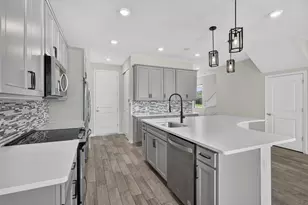 8245 Cadre Noir Rd, Lake Worth, FL 33467 - Photo 10