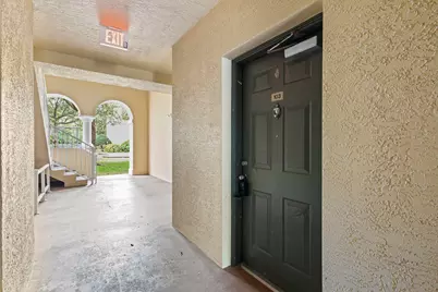 6434 Emerald Dunes Drive #104, West Palm Beach, FL 33411 - Photo 4