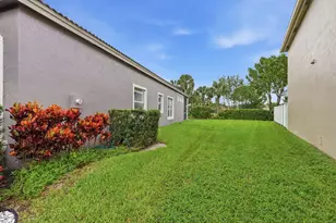 8481 Via D Oro, Boca Raton, FL 33433 - Photo 4