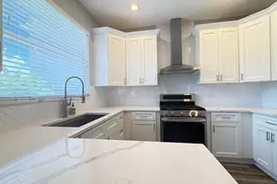 10735 Eveningwood Ct, Trinity, FL 34655 - Photo 18