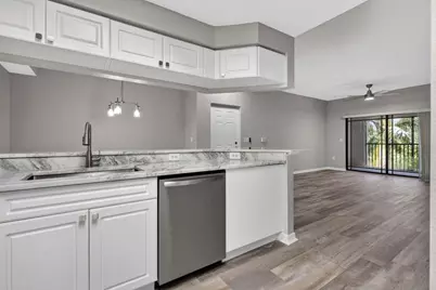 3022 Alcazar Place #301, Palm Beach Gardens, FL 33410 - Photo 6