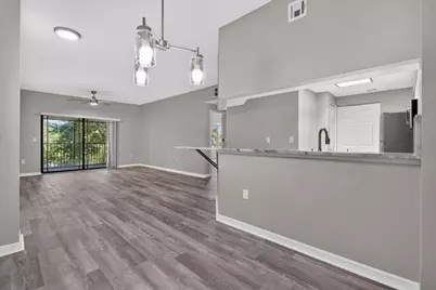 3022 Alcazar Place #301, Palm Beach Gardens, FL 33410 - Photo 12