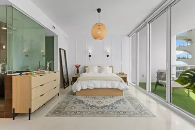1040 Biscayne Boulevard #1908, Miami, FL 33132 - Photo 2