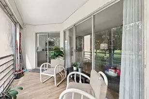 3810 Via Poinciana, Lake Worth, FL 33467 - Photo 32