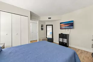 3810 Via Poinciana, Lake Worth, FL 33467 - Photo 26