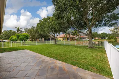 359 NW Sheffield Circle, Port Saint Lucie, FL 34983 - Photo 28