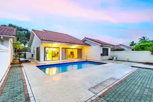 2845 Duquesne Cir, West Palm Beach, FL 33409 - Photo 22