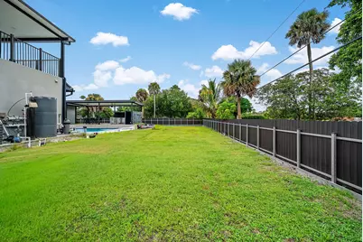 641 Marshall Road, West Palm Beach, FL 33413 - Photo 46
