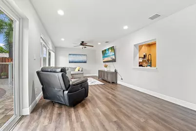 8553 NW 8th Court, Coral Springs, FL 33071 - Photo 20