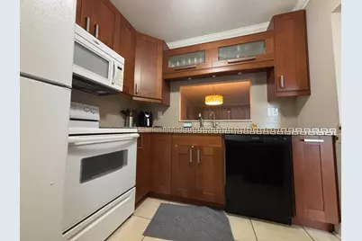 5171 W Oakland Park Boulevard #308, Lauderdale Lakes, FL 33313 - Photo 2