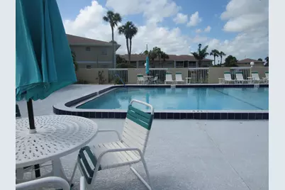 1537 SE Royal Green Circle #202, Port Saint Lucie, FL 34952 - Photo 4