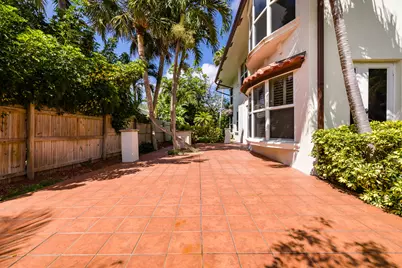 4108 S Ocean Boulevard, Highland Beach, FL 33487 - Photo 10