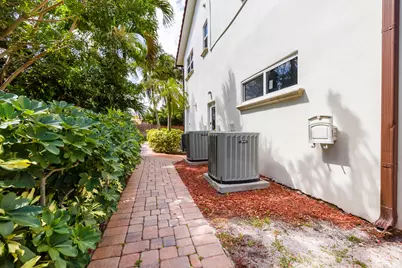 4108 S Ocean Boulevard, Highland Beach, FL 33487 - Photo 8