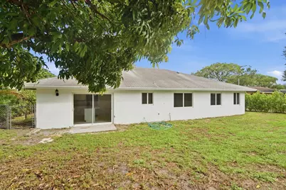 235 NW 3rd Court, Boca Raton, FL 33432 - Photo 36
