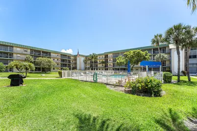 806 SE 7th Street #408, Deerfield Beach, FL 33441 - Photo 18