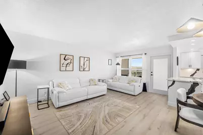 806 SE 7th Street #408, Deerfield Beach, FL 33441 - Photo 4