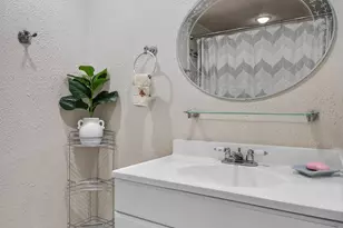 5860 NW 44th St, Lauderhill, FL 33319 - Photo 24