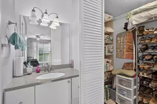 5860 NW 44th St, Lauderhill, FL 33319 - Photo 22