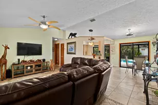 2321 SE Maslan Ave, Port Saint Lucie, FL 34952 - Photo 4