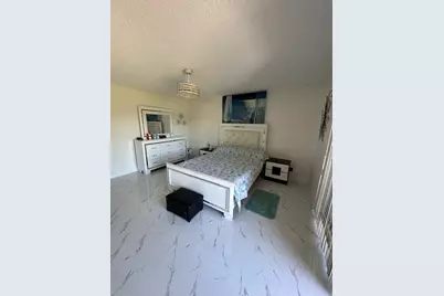 4557 Luxemburg Court, Lake Worth, FL 33467 - Photo 8
