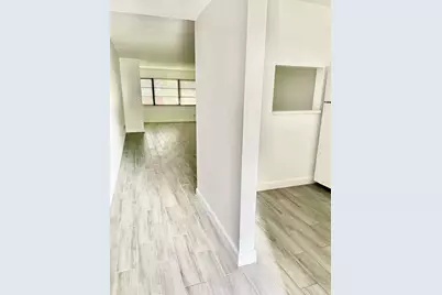 4575 Lucerne Lakes Boulevard W #105, Lake Worth, FL 33467 - Photo 12