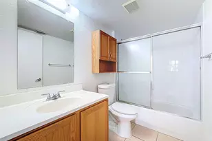4025 N Federal Hwy, Oakland Park, FL 33308 - Photo 16