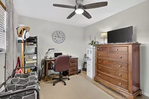 810 Lake Shore Dr, Lake Park, FL 33403 - Photo 20