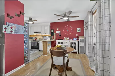 810 Lake Shore Drive #25, Lake Park, FL 33403 - Photo 10