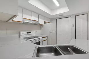 9166 W Atlantic Blvd, Coral Springs, FL 33071 - Photo 8